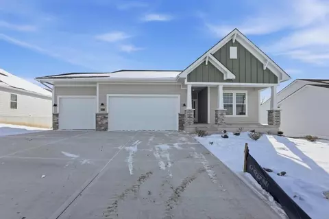 3017 NW 95th Ter, Kansas City, MO 64154