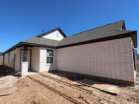 1017 Garnet Star Dr, La Marque, TX 77568
