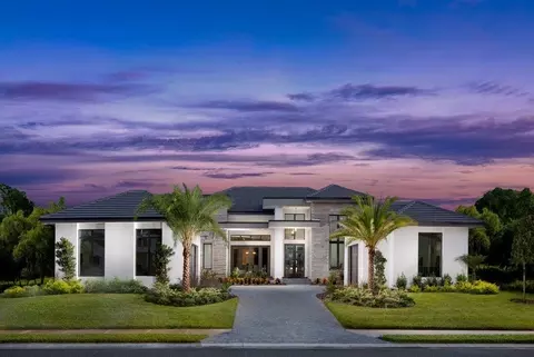 104 SE Rio Casarano, Port Saint Lucie, FL 34984