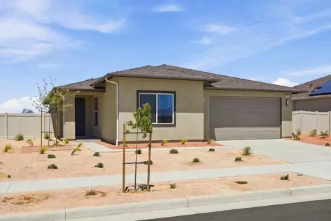 3235 E Ave J-4, Lancaster, CA 93535