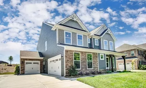 Exterior - 300 Lomond Loop, Chesapeake, VA 23322 photo 15 of 17