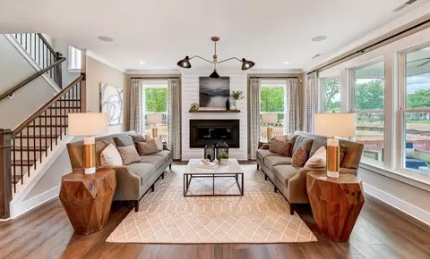 Living - 300 Lomond Loop, Chesapeake, VA 23322 photo 7 of 8