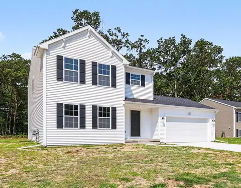 2082 Kristin Ct, Muskegon, MI 49442