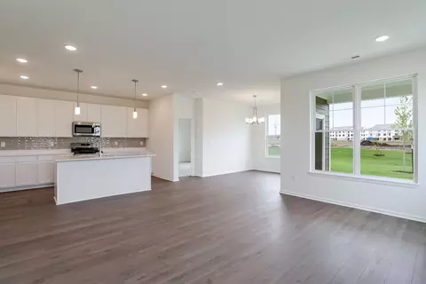 Living - 2901 Piper Pl, Plainfield, IN 46168 photo 2 of 2