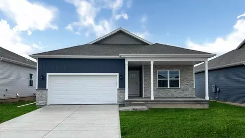 3585 Paradise Ln, Waukee, IA 50263