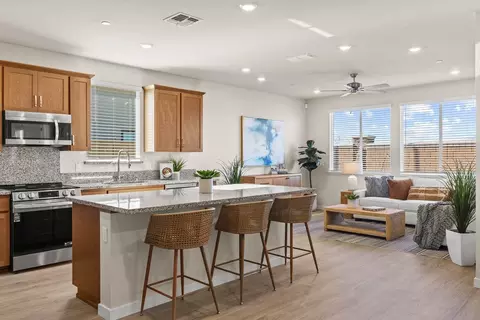 Kitchen - 1284 Winterhart St, Galt, CA 95632 photo 4 of 4