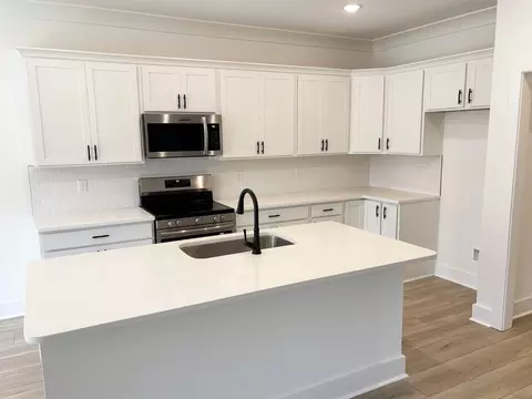 Other - 5910 Luckenbach Ln, Crestview, FL 32539 photo 5 of 15