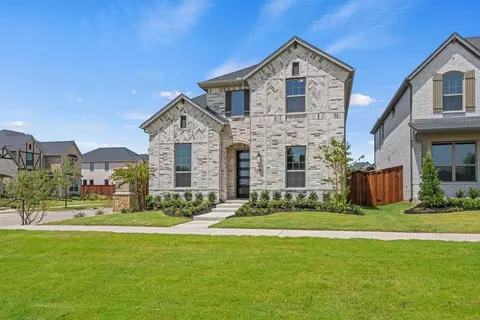 Exterior - 3200 Philly St, Celina, TX 75009 photo 4 of 6