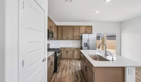 Kitchen - 5995 E Jayden Ln, Tucson, AZ 85756 photo 2 of 11