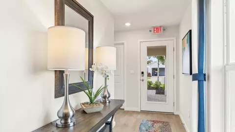 Entry Way - 912 Bunker Loop, Bradenton, FL 34212 photo 1 of 1