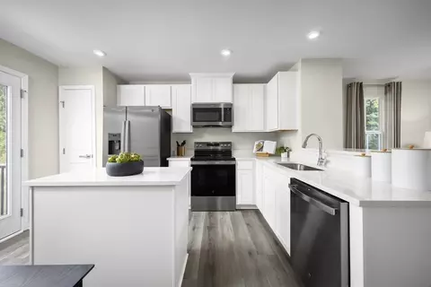 Kitchen - 168 Shipwright Ln, Suffolk, VA 23434 photo 1 of 3