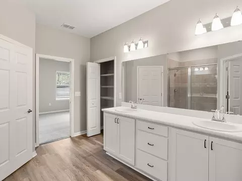 Bath - 7636 SW 6th Loop, Ocala, FL 34474 photo 1 of 4