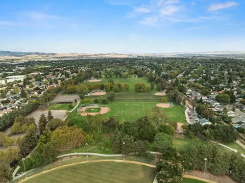 View/Area - 4301 Elderbrook Ln, Pleasanton, CA 94566 photo 41 of 43
