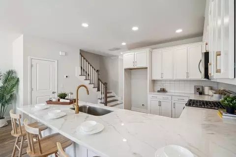 Kitchen - 108 Abbey Ter, Moncks Corner, SC 29461 photo 6 of 7