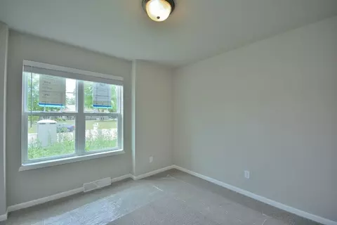 Bedroom - 710 5 Mile Rd, Wind Point, WI 53402 photo 3 of 7