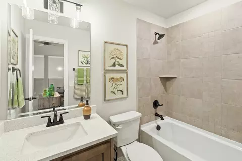 Bath - 301 River Meadows Ln, Argyle, TX 76226 photo 4 of 6