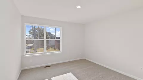 Bedroom - Hillside Dr & Central Ave, Edgewater, MD 21037 photo 6 of 15