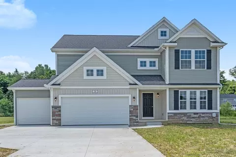 8355 Scots Pine Cir, Kalamazoo, MI 49009