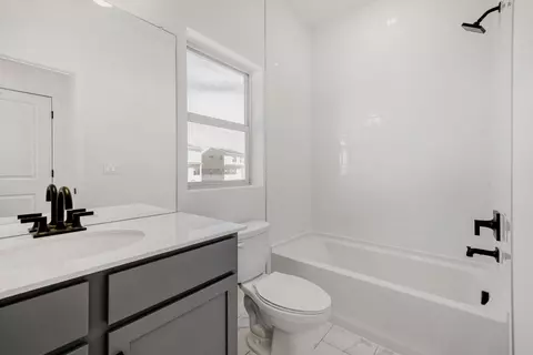 Bath - 15290 W 68th Pl, Arvada, CO 80007 photo 3 of 12
