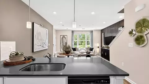 Kitchen - 42631 Darala Dr, Ashburn, VA 20147 photo 2 of 7