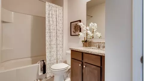 Bath - 264 Florida A1a, Ormond Beach, FL 32176 photo 2 of 4