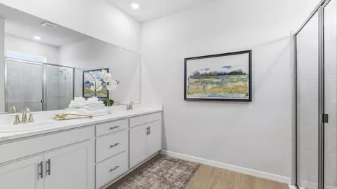 Bath - 17305 Saltbush Trl, Parrish, FL 34219 photo 1 of 5