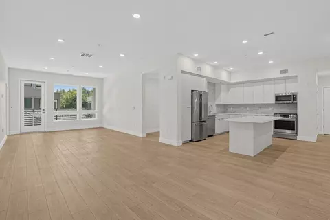 Living - 3664 Mt Diablo Blvd #E208, Lafayette, CA 94549 photo 2 of 3
