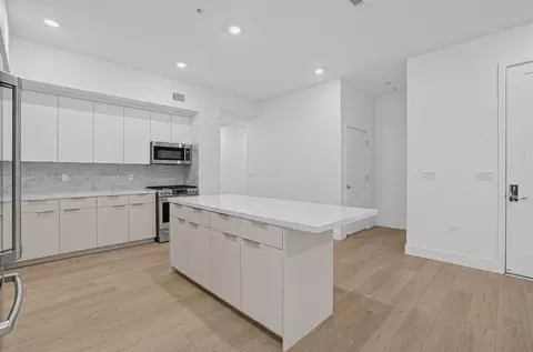 Kitchen - 3664 Mt Diablo Blvd #E208, Lafayette, CA 94549 photo 1 of 7