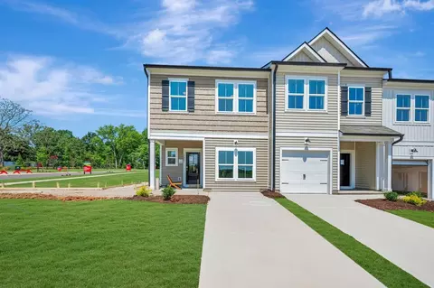 Exterior - 5104 Silver Brook Rd, Durham, NC 27703 photo 4 of 4