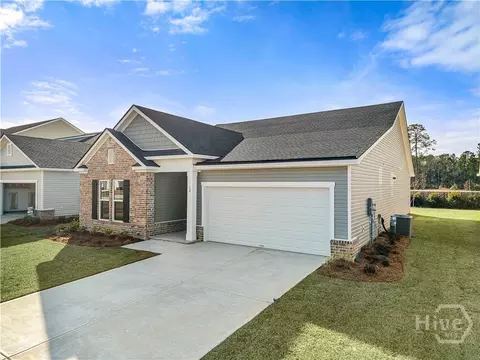 Exterior - 13 Blues Dr, Pooler, GA 31322 photo 3 of 8
