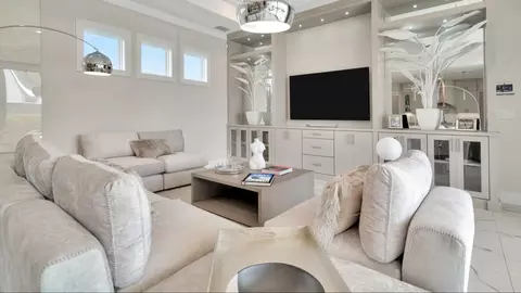 Living - 8308 Golden Beach Ct, Parrish, FL 34219 photo 4 of 6