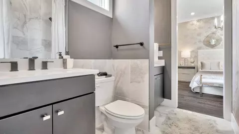 Bath - 8308 Golden Beach Ct, Parrish, FL 34219 photo 6 of 6