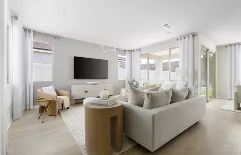 Living - 25441 Violane Dr, Menifee, CA 92585 photo 2 of 4