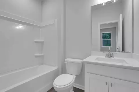 Bath - 382 Sunset Hollow St, Sugar Hill, GA 30518 photo 1 of 4
