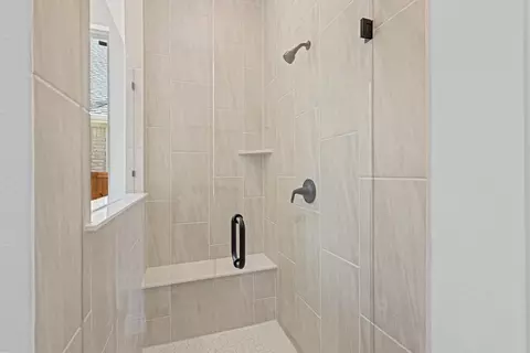Bath - 616 Donegal Dr, Celina, TX 75009 photo 5 of 6