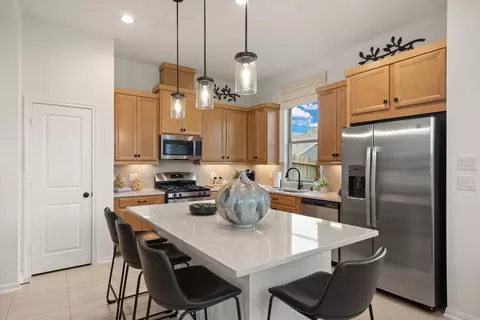 Kitchen - 408 E Coralburst Loop, Montgomery, TX 77316 photo 1 of 2