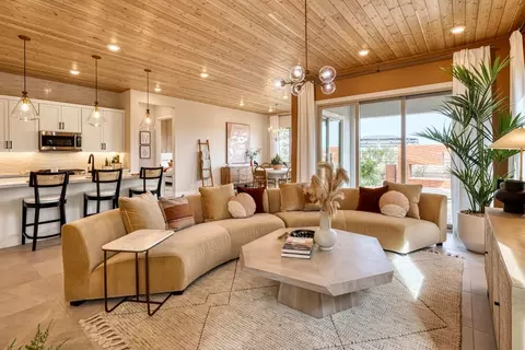 Living - 1434 E Coconino Way, Gilbert, AZ 85298 photo 1 of 3