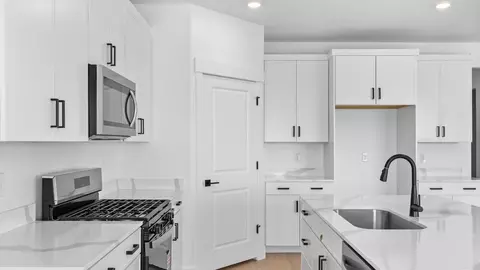 Kitchen - 2337 S 1230 W, Perry, UT 84302 photo 2 of 4