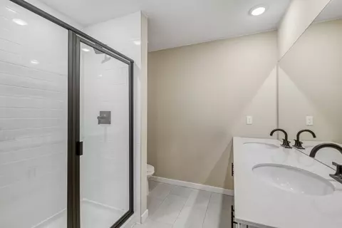 Bath - 15337 W 68th Loop, Arvada, CO 80007 photo 3 of 12
