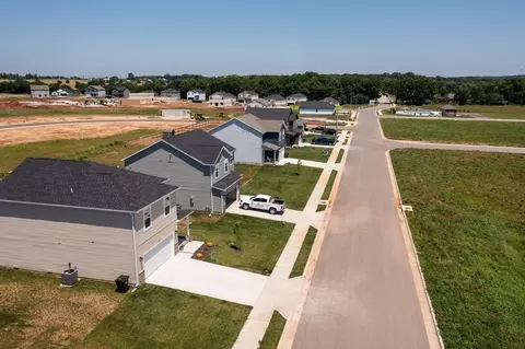 View/Area - 487 Osage Dr, Willard, MO 65781 photo 1 of 2