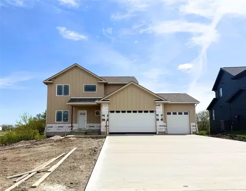 615 NW Rosemont Dr, Waukee, IA 50263