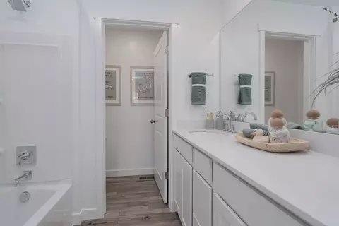 Bath - 295 Clear Granite Way, Eagle Mountain, UT 84005 photo 1 of 4