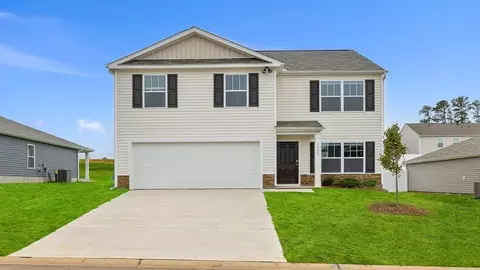 119 Cades Cove Dr, Greenwood, SC 29646