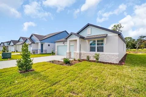 Exterior - 3874 Daybreak Run Loop, Spring Hill, FL 34609 photo 4 of 4