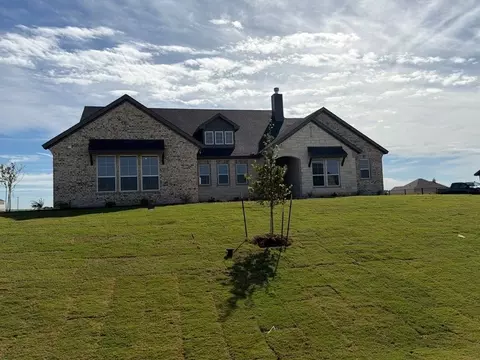 129 Pheasant Run Dr, New Fairview, TX 76078