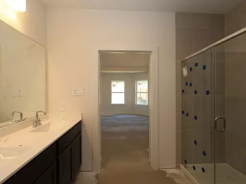 Bath - 609 Falling Cave Dr, Willis, TX 77378 photo 5 of 6