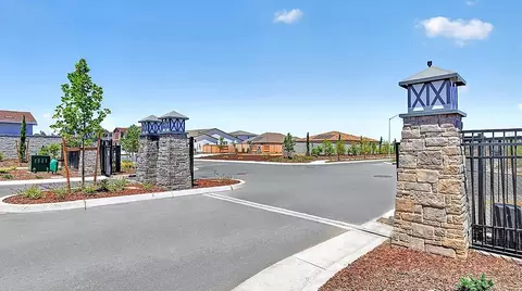 View/Area - 1193 Monique St, Galt, CA 95632 photo 2 of 4