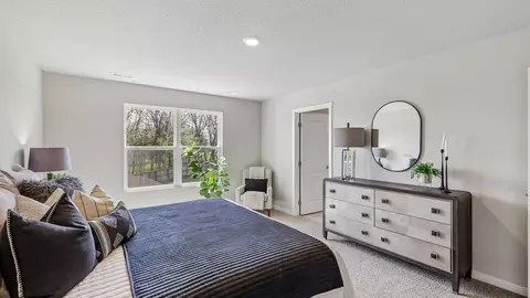 Bedroom - 1025 Hemlock Ln, Waukee, IA 50263 photo 5 of 9
