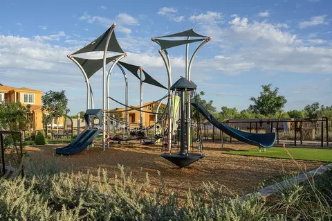 View/Area - 26426 N 22nd Dr, Phoenix, AZ 85085 photo 3 of 8