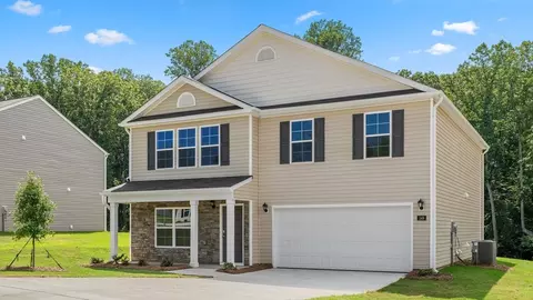 2377 Foxtail Ln, Yadkinville, NC 27055